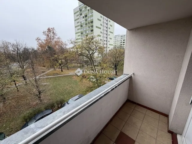 Eladó lakás Budapest III. kerület 52 nm