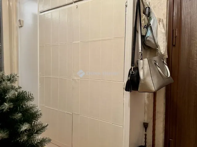 Eladó lakás Budapest III. kerület 48 nm