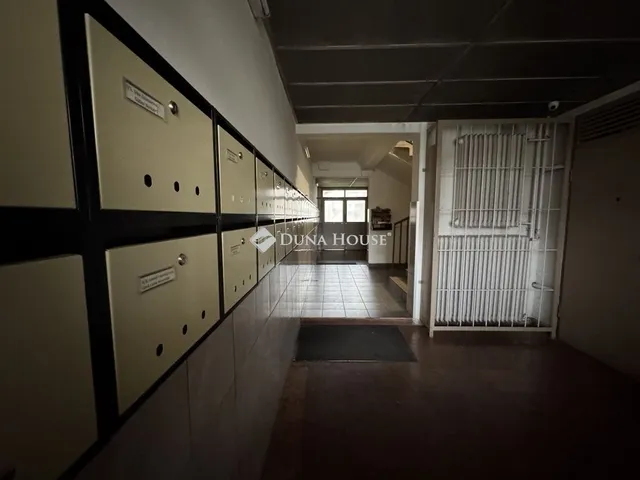 Eladó lakás Budapest III. kerület 48 nm