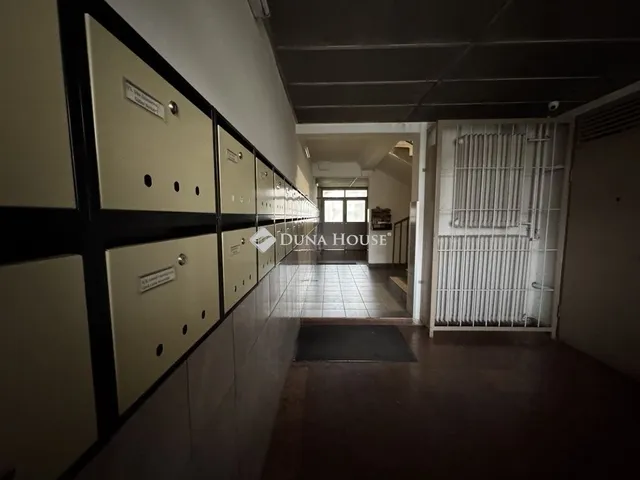 Eladó lakás Budapest III. kerület 48 nm