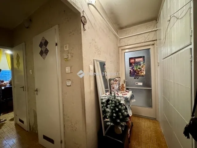 Eladó lakás Budapest III. kerület 48 nm