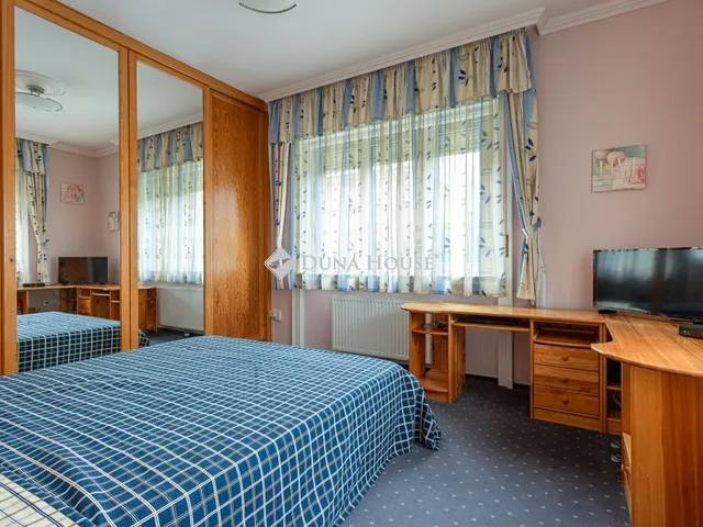 Eladó lakás Budapest II. kerület 65 nm