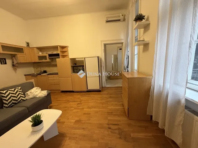 Eladó lakás Budapest VII. kerület 54 nm