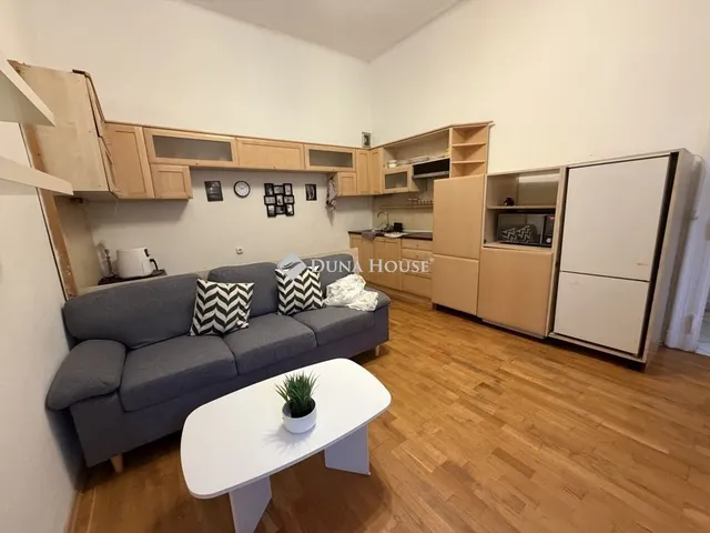 Eladó lakás Budapest VII. kerület 54 nm