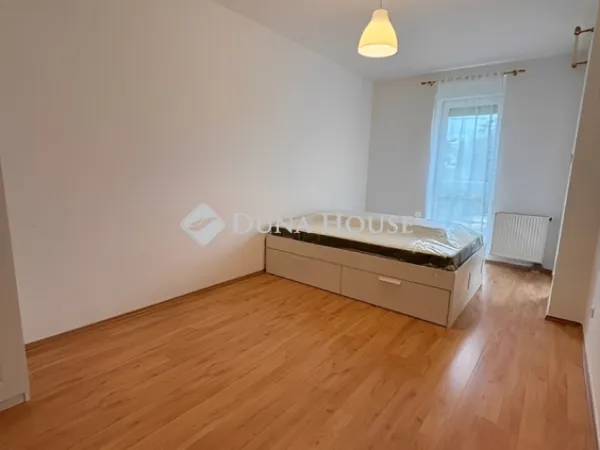 Eladó lakás Budapest XVI. kerület 64 nm