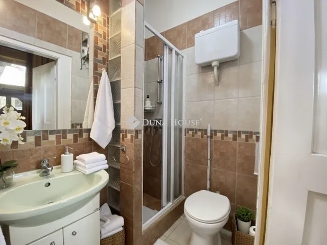 Eladó lakás Budapest VI. kerület 54 nm