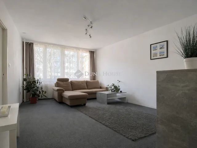 Eladó lakás Budapest III. kerület 53 nm