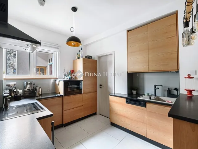 Eladó lakás Budapest II. kerület 84 nm