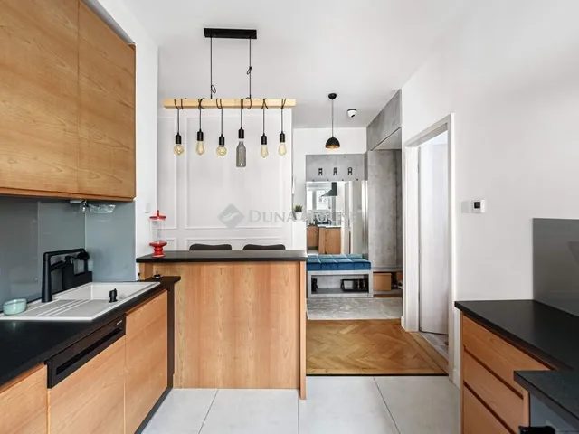 Eladó lakás Budapest II. kerület 84 nm