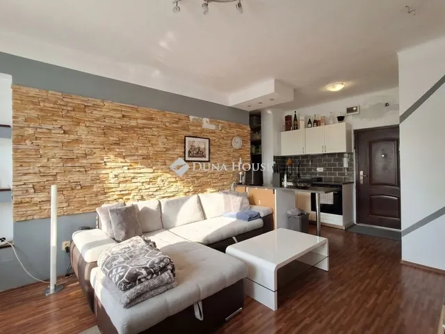 Eladó lakás Budapest XVI. kerület 52 nm