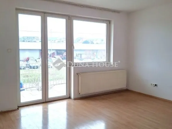 Eladó lakás Fót 40 nm