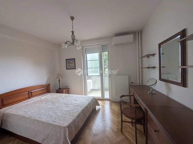 Eladó lakás Budapest II. kerület 66 nm