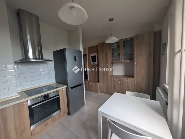 Eladó lakás Budapest II. kerület 66 nm