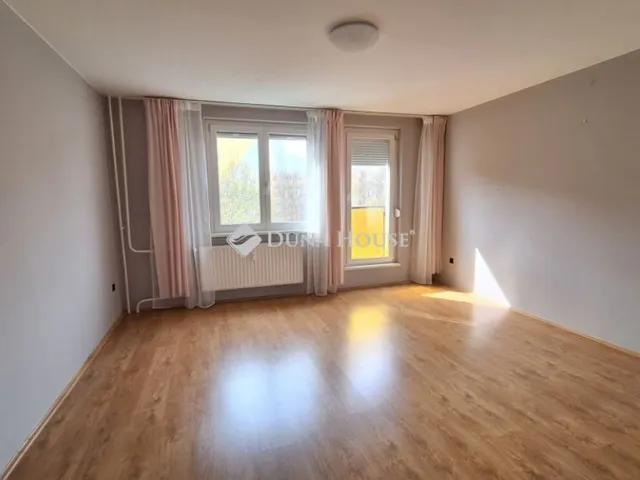 Eladó lakás Budapest III. kerület 53 nm