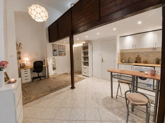 Eladó lakás Budapest V. kerület 28 nm