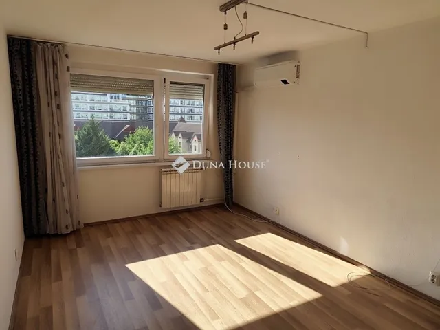 Eladó lakás Budapest XIII. kerület 35 nm
