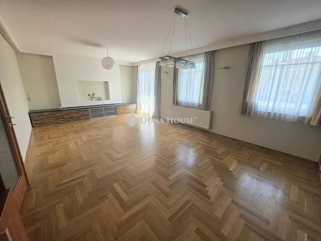 Eladó lakás Budapest XIV. kerület 101 nm