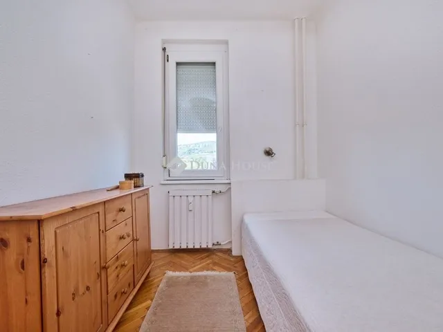 Eladó lakás Budapest III. kerület 57 nm