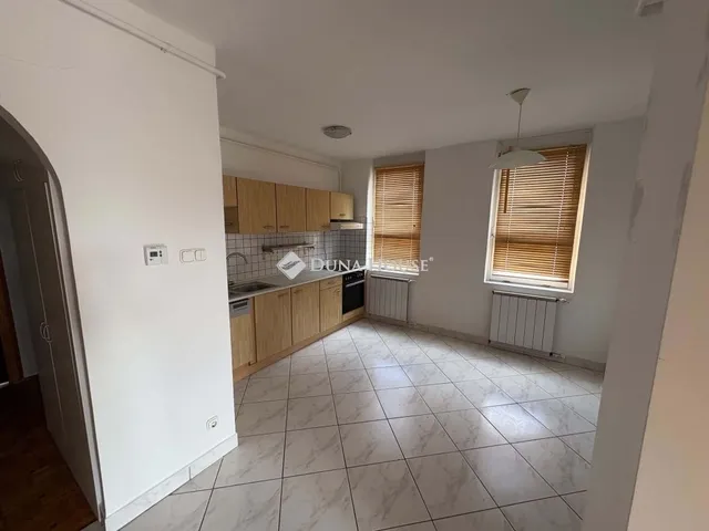 Eladó lakás Budapest II. kerület 83 nm