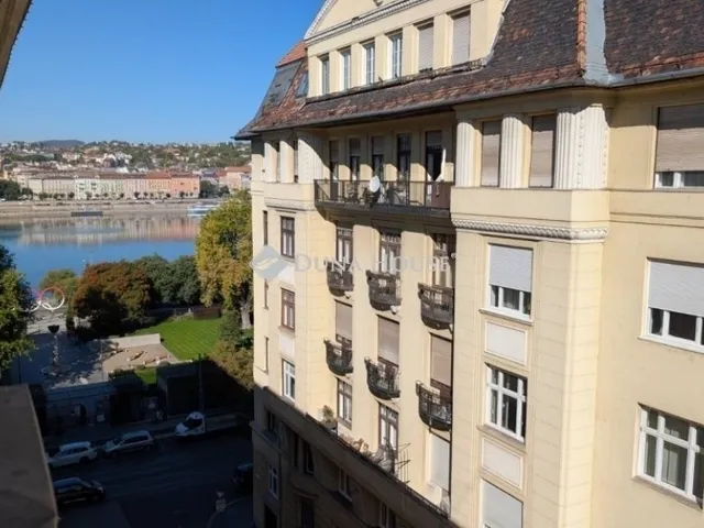 Eladó lakás Budapest V. kerület 70 nm