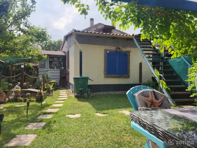 Eladó ház Budapest XI. kerület, Albertfalva 150 nm