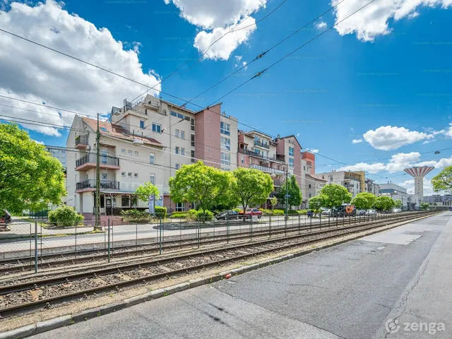 Eladó kereskedelmi és ipari ingatlan Budapest XXI. kerület 144 nm