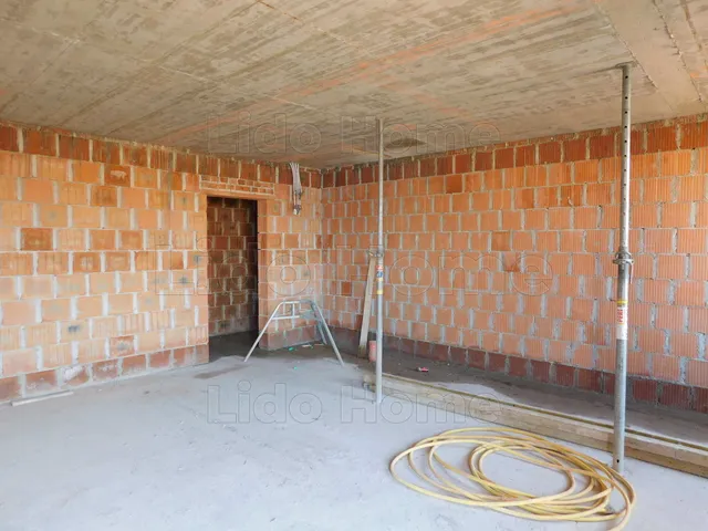 Eladó kereskedelmi és ipari ingatlan Győr, Szabadhegy 55 nm
