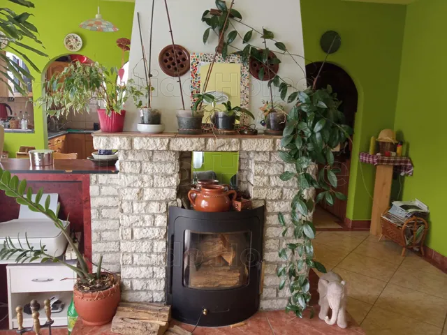 Eladó ház Győr, Kismegyer 185 nm