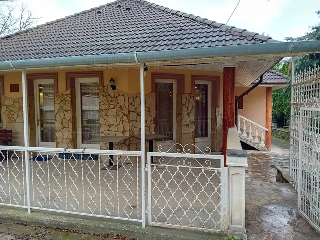 Eladó ház Győrújbarát 119 nm