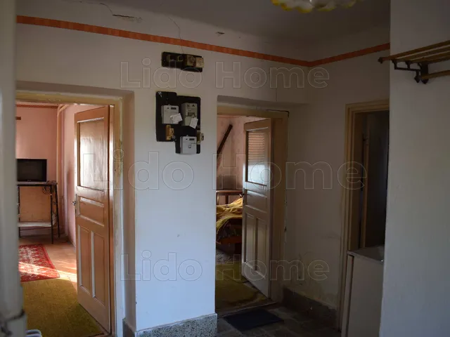 Eladó ház Töltéstava 74 nm