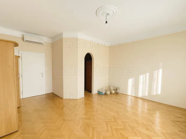 Eladó lakás Győr, Belváros 90 nm