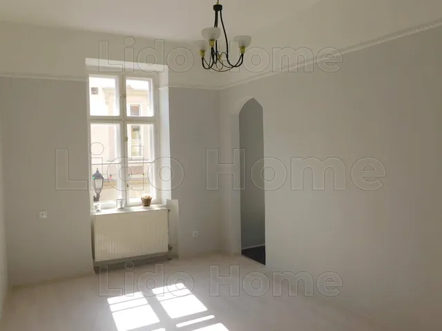 Eladó lakás Győr 28 nm