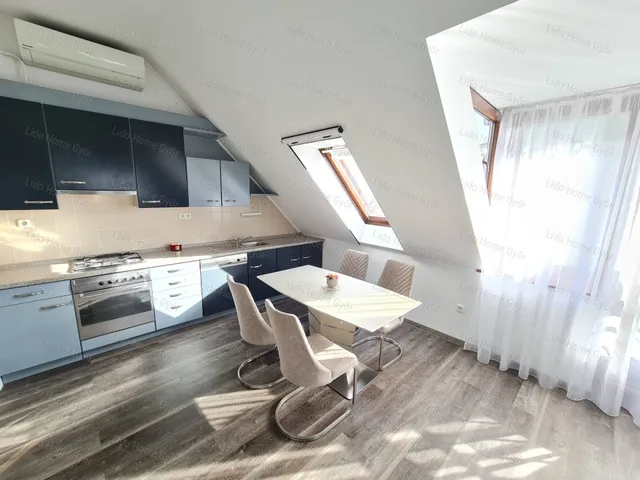 Eladó lakás Győr, Szabadhegy 87 nm