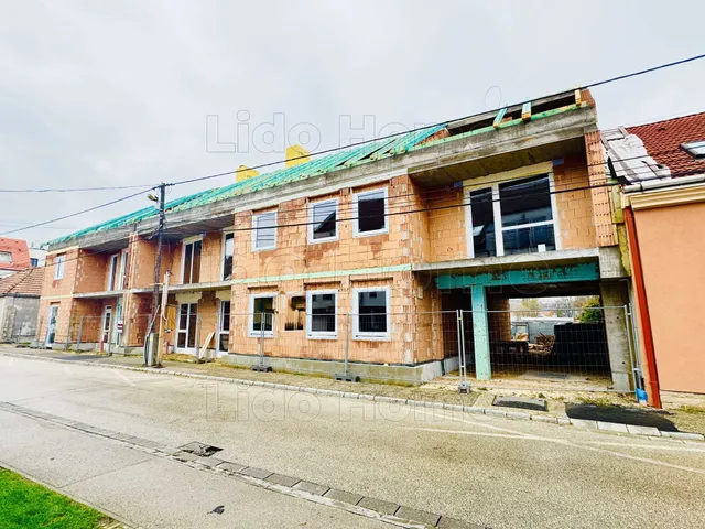 Eladó lakás Győr, Sziget 40 nm