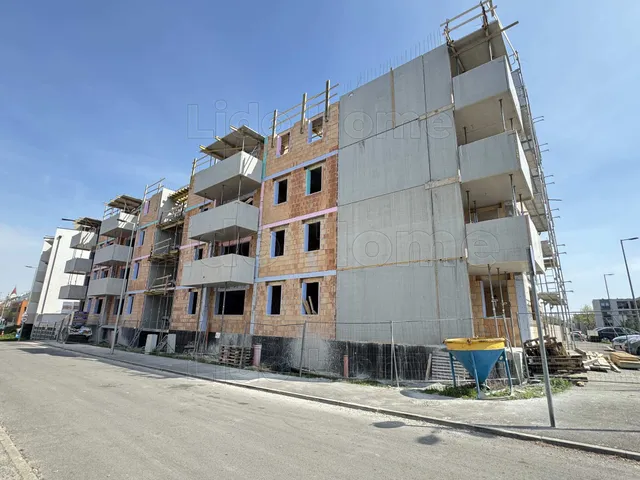 Eladó lakás Győr 36 nm