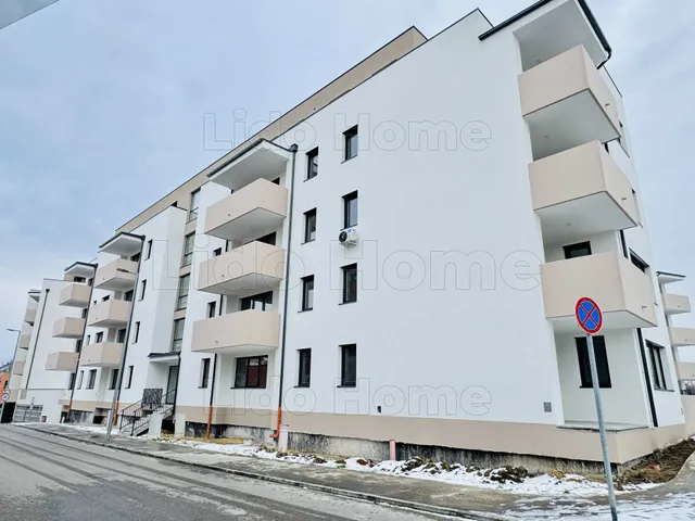 Eladó lakás Győr, Nádorváros 49 nm