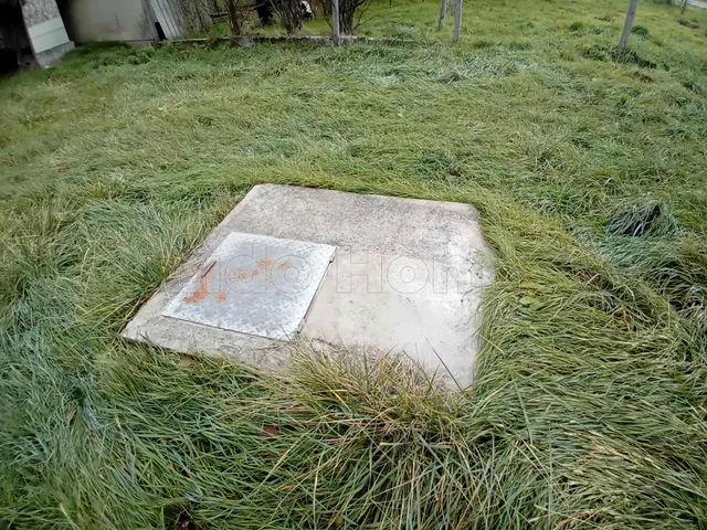 Eladó telek Győrújbarát 1068 nm