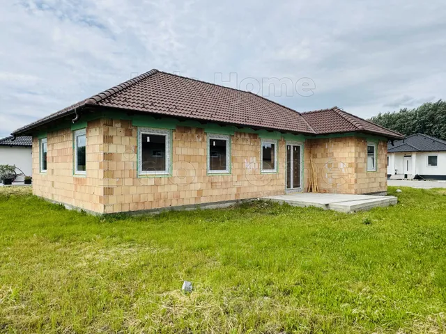 Eladó ház Győrladamér 127 nm