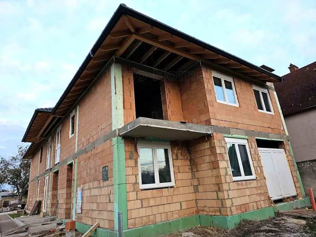 Eladó lakás Győr, Szabadhegy 115 nm