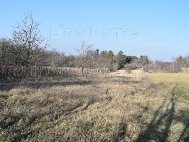 Eladó telek Győrság 1499 nm