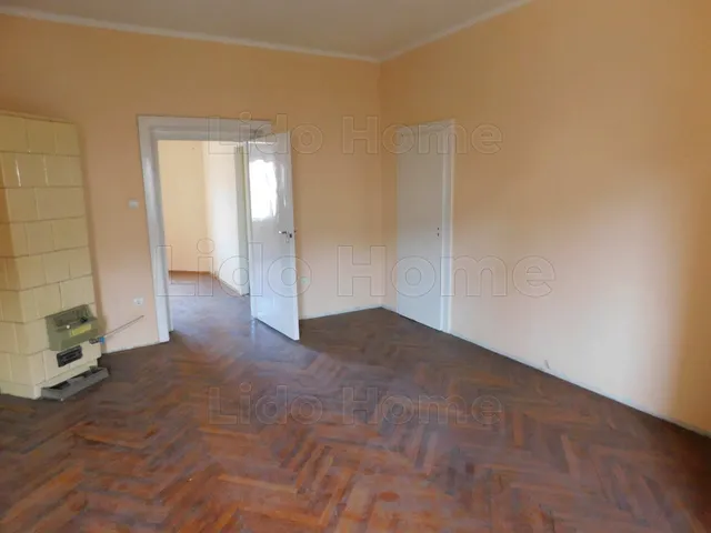Eladó lakás Győr 70 nm
