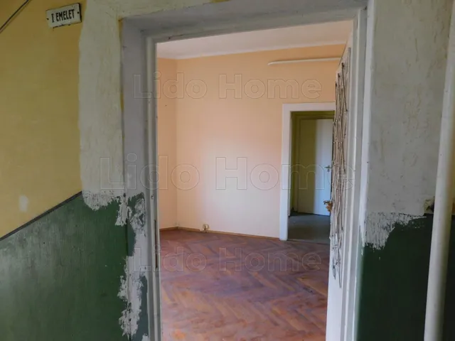 Eladó lakás Győr, Nádorváros 70 nm