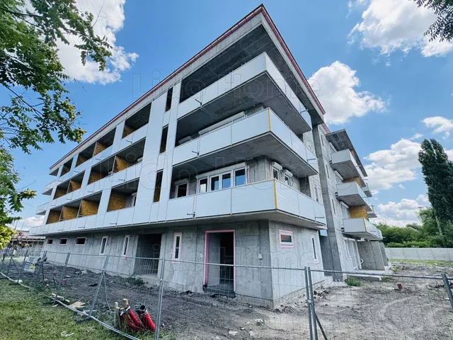 Eladó lakás Győr, Szabadhegy 35 nm