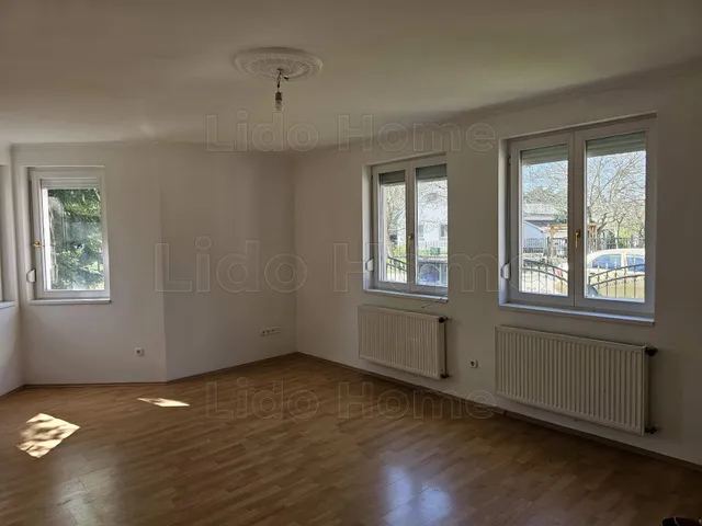 Eladó ház Gönyű 140 nm
