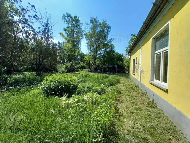 Eladó mezőgazdasági ingatlan Bőny 230 nm