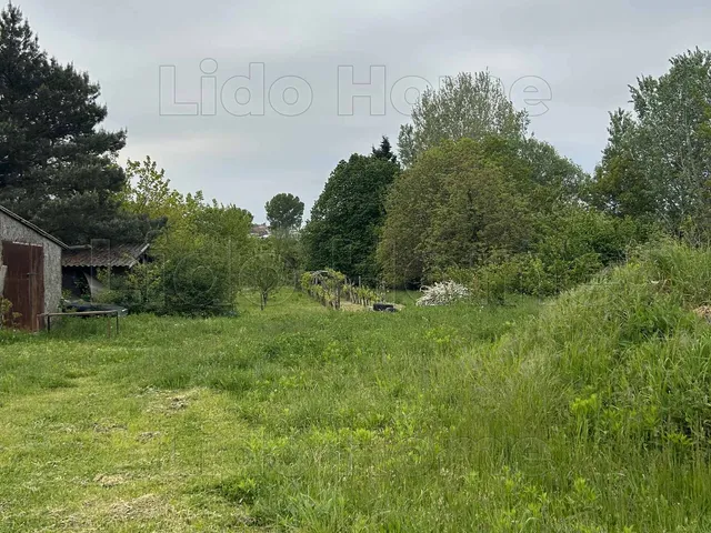 Eladó telek Győr 2067 nm
