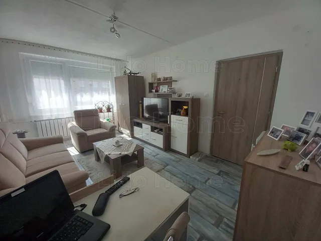 Eladó lakás Győr 49 nm