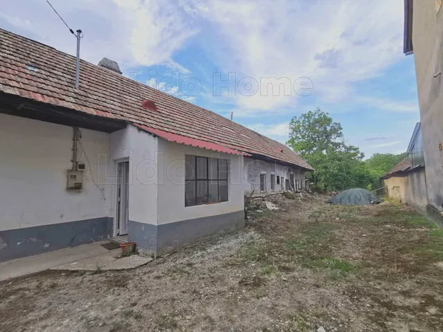 Eladó ház Lébény 100 nm