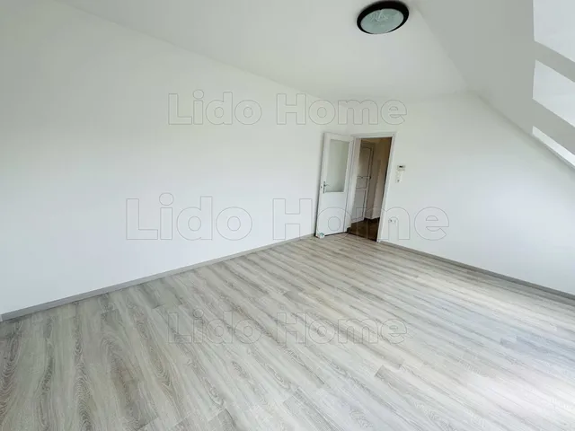 Kiadó lakás Győr, Révfalu 38 nm