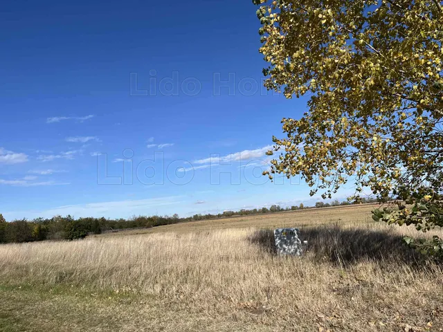 Eladó telek Mezőörs 1773 nm